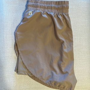 Buffbunny lifesaver short